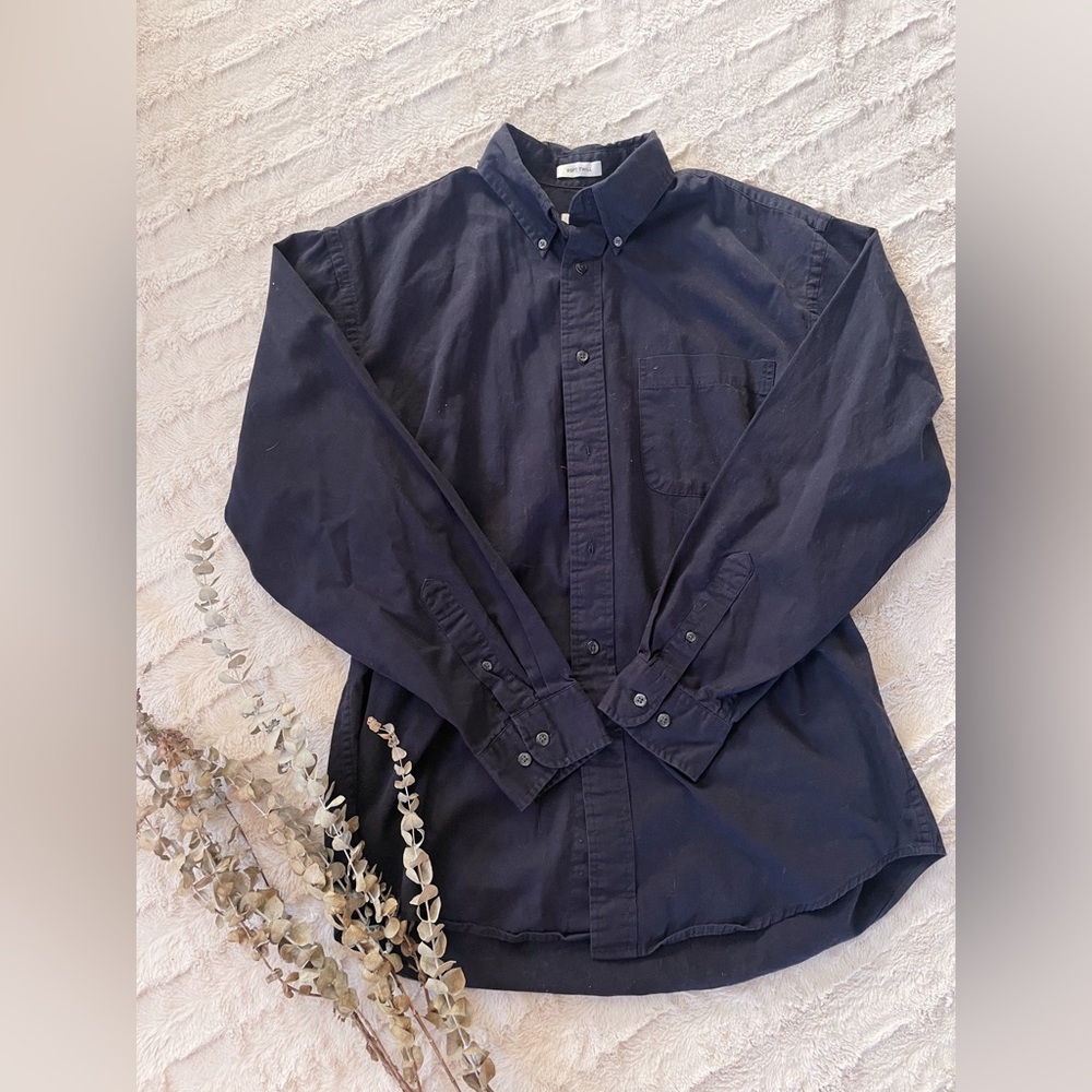 Men’s Navy Blue Button Up Van Heusen